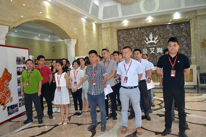 激情AV青青草陶PK开始