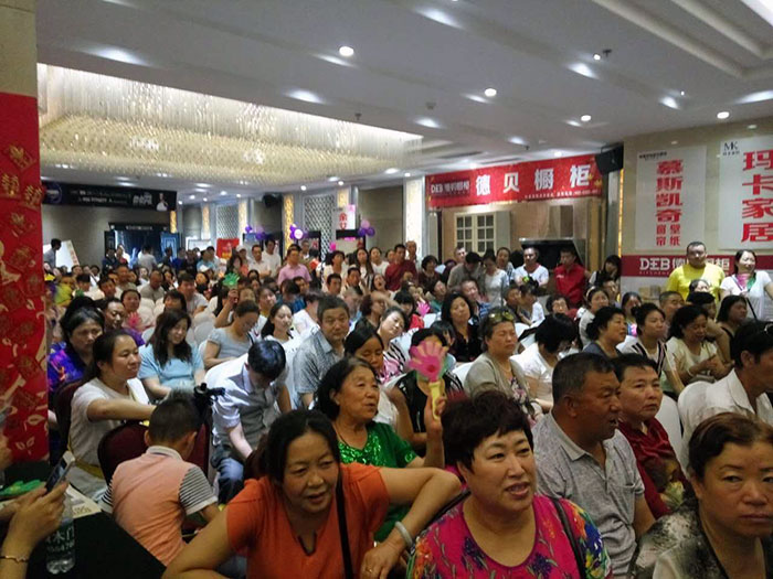 大同激情AV青青草陶专卖店