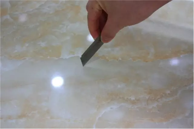 选购瓷砖必须知道的几个重要标准参数(买瓷砖的必看)