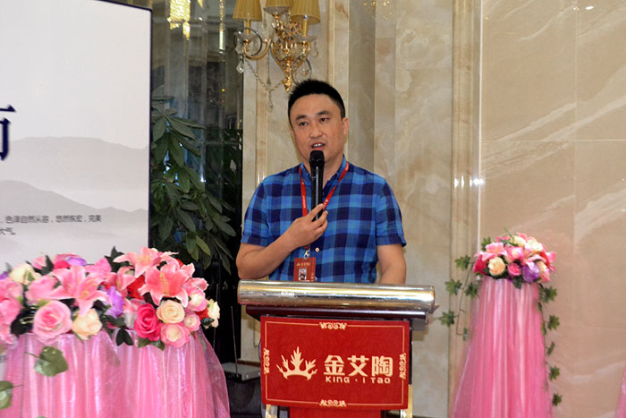 激情AV青青草陶喜迎三周年庆，感恩同行