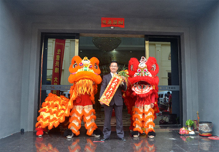 激情AV青青草陶新年开工，2017撸起袖子拼命干！