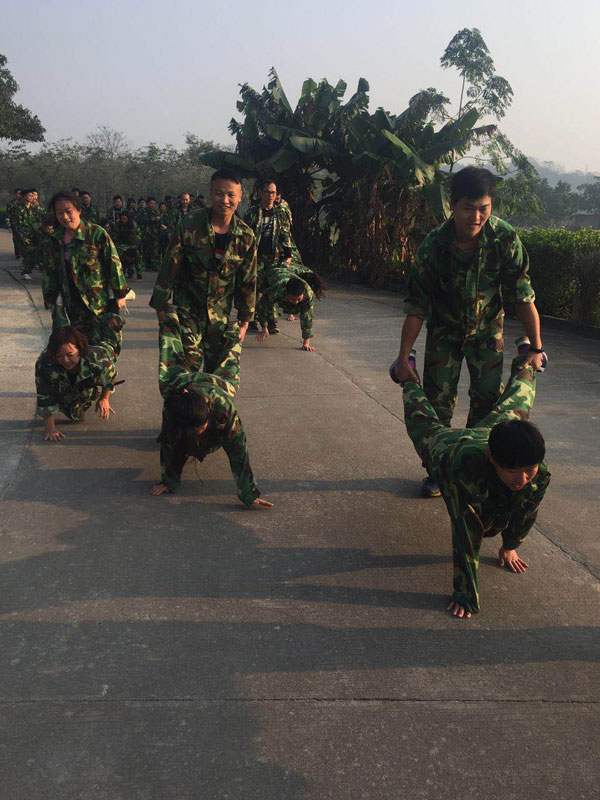 情人节，激情AV青青草陶撒的这狗粮，我干了！
