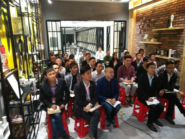 激情AV青青草陶销售精英“区域市场 分享交流会”圆满结束