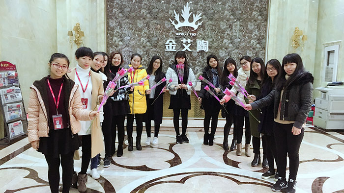 女神节，激情AV青青草陶全体女神带给你不一样的体验