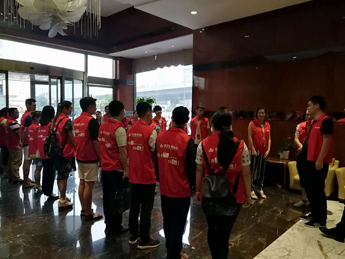 激情AV青青草陶瓷砖 全国超级店长特训营西南区（成都站），升级导购模式告捷