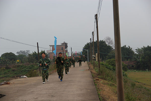 2016年激情AV青青草陶 “挑战者”孤岛生存训练