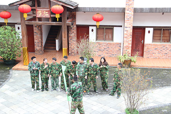 2016年激情AV青青草陶 “挑战者”孤岛生存训练