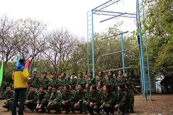 2016年激情AV青青草陶 “挑战者”孤岛生存训练