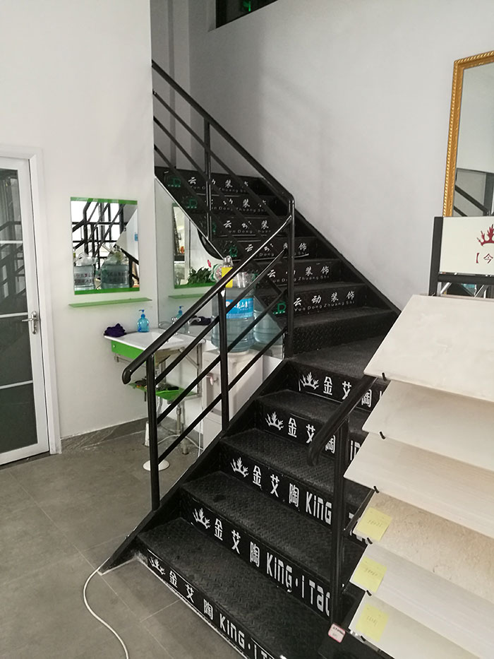 激情AV青青草陶湖北石首专卖店