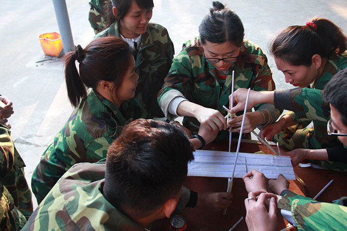 2017年2月13-15日，激情AV青青草陶“虎狼道”户外拓展训练圆满结束