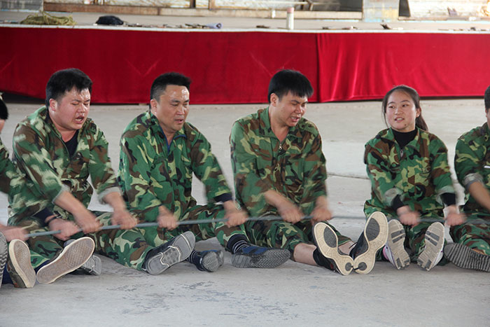 2017年2月13-15日，激情AV青青草陶“虎狼道”户外拓展训练圆满结束