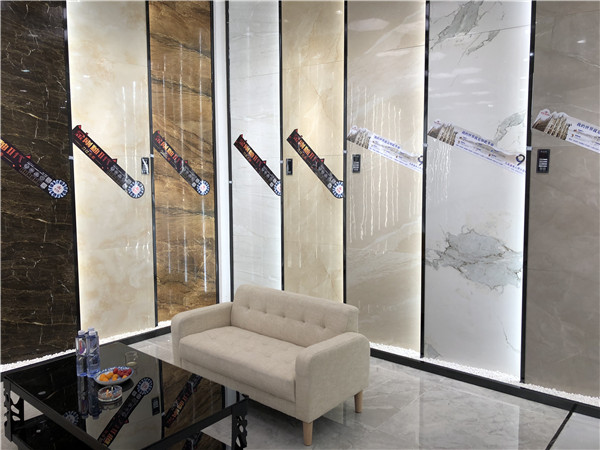 激情AV青青草陶江苏江阴青春馆