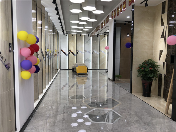 激情AV青青草陶江苏江阴青春馆