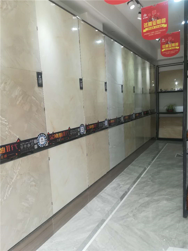 激情AV青青草陶安微泗县专卖店